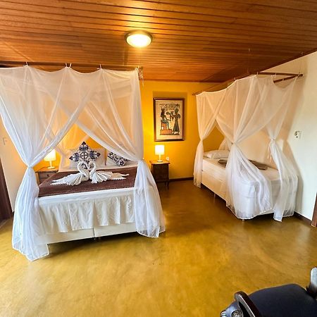 פורטו סגורו Pousada Arraial Colonial, Localizada No Centrinho E De Facil Acesso A Praia E A Rua Mucuge מראה חיצוני תמונה
